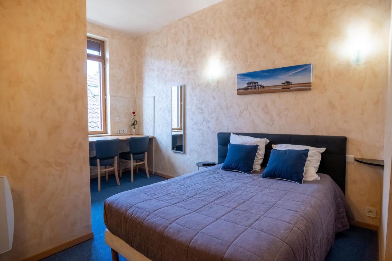 Hotel De La Gare Latresne Ngoại thất bức ảnh